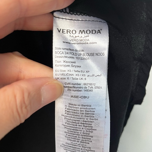 Vero Moda Boca 3/4 Length fold up sleeve blouse XS - Picture 5 of 5